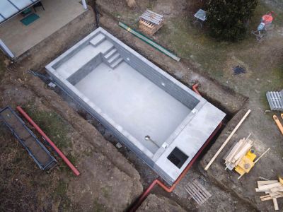 Professional Repair of Your Gunite Pool!